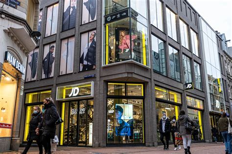 jd sports amsterdam.